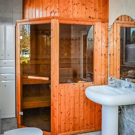 Na Fali 그디니아